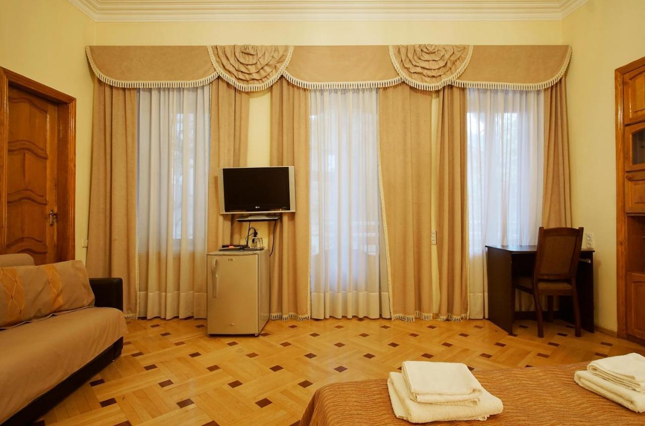 Arta Hotel Tbilisi Eksteriør billede